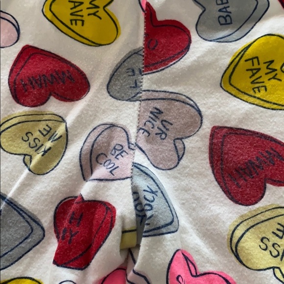 Cat & Jack Set of 2 Valentine’s Day Leggings - Picture 6 of 7